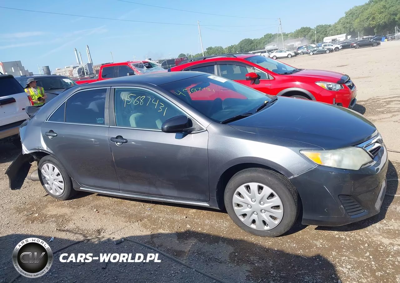 2012 Toyota Camry Le VIN:4T4BF1FK9CR199411 - 13