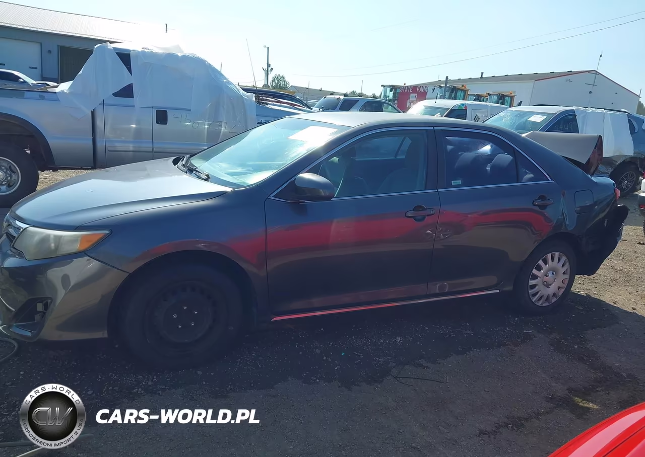 2012 Toyota Camry Le VIN:4T4BF1FK9CR199411 - 14