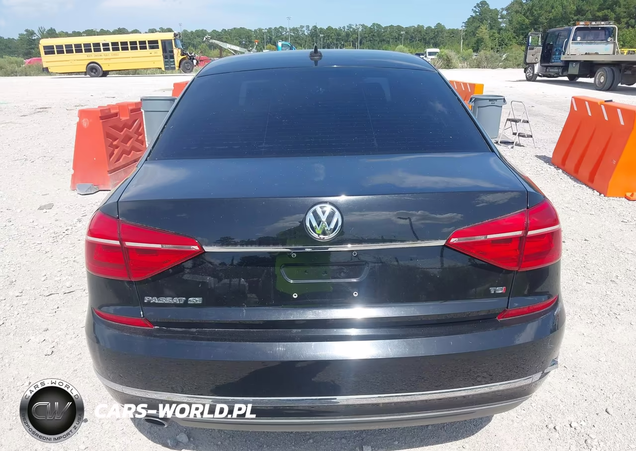 2016 Volkswagen Passat 1.8T Se VIN:1VWBT7A31GC028459 - 16