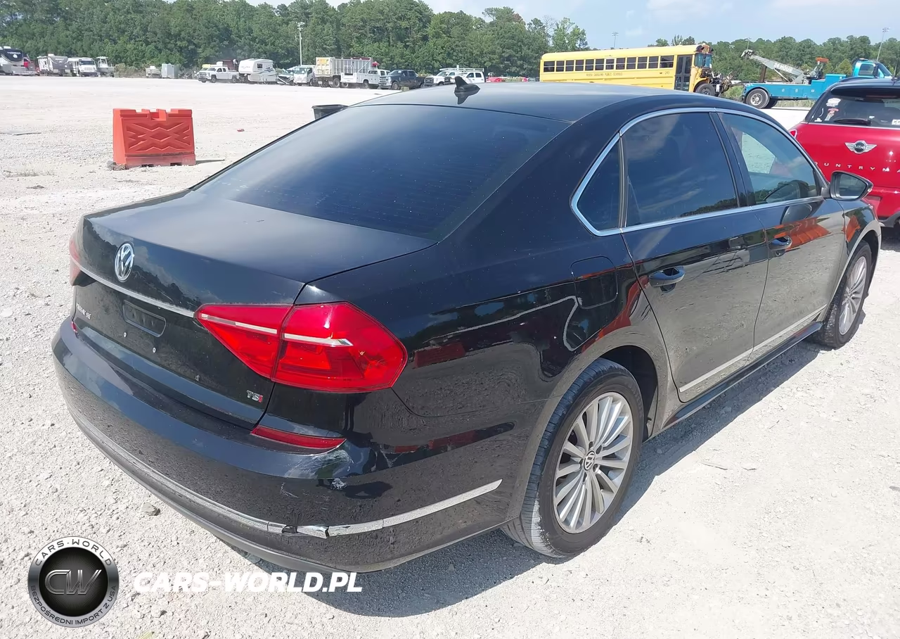 2016 Volkswagen Passat 1.8T Se VIN:1VWBT7A31GC028459 - 4