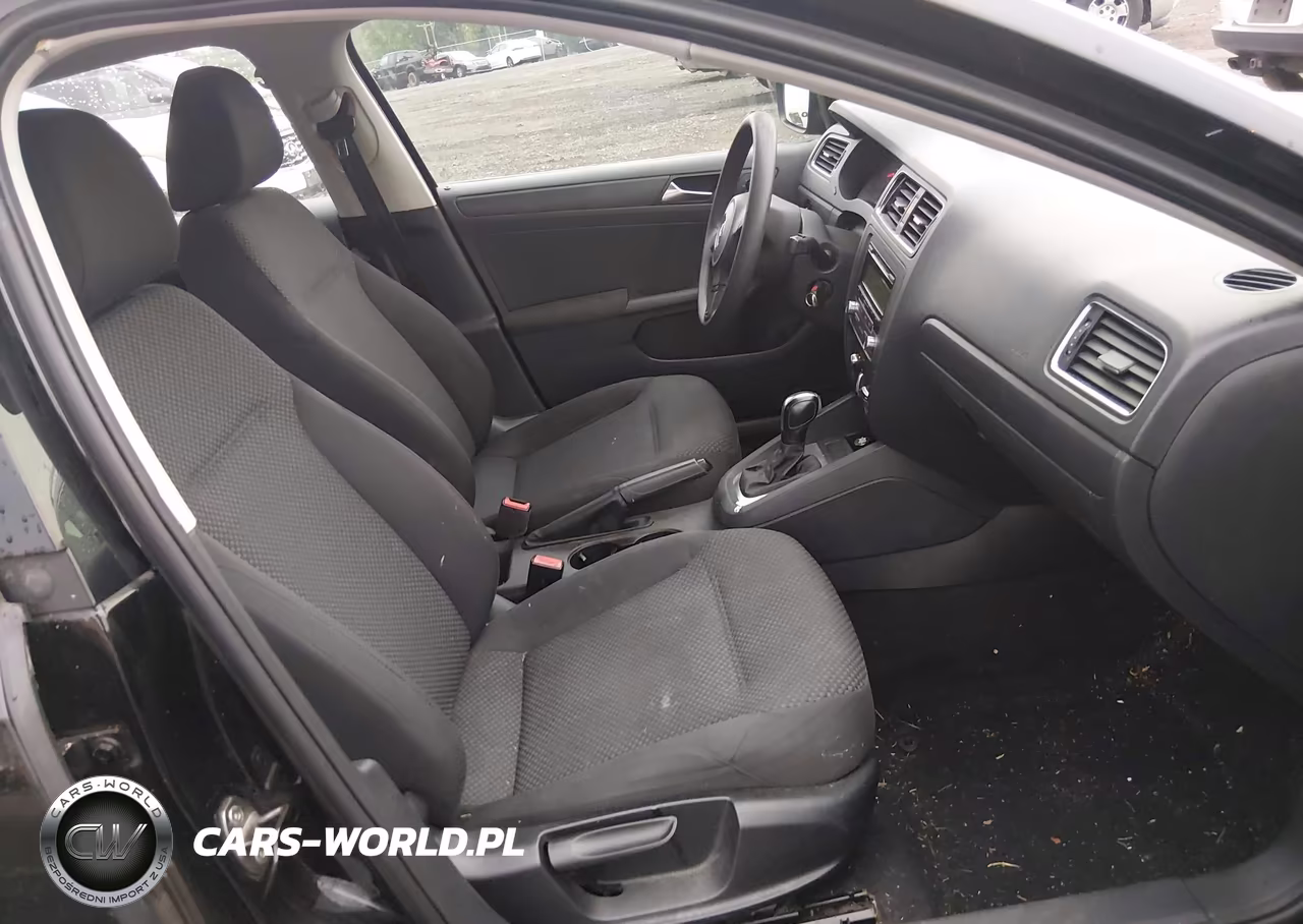 2011 Volkswagen Jetta 2.0L S VIN:3VW2K7AJ8BM019329 - 5