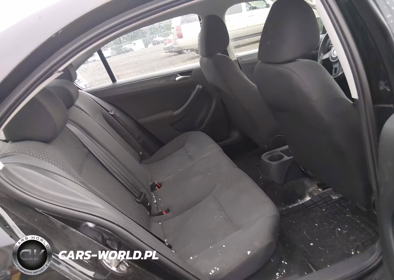 2011 Volkswagen Jetta 2.0L S VIN:3VW2K7AJ8BM019329 - 8