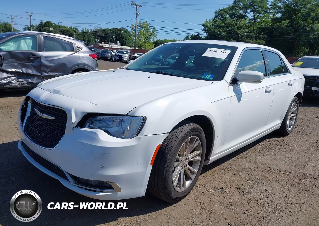 2016 Chrysler 300 Anniversary Edition VIN:2C3CCAAG2GH308139 - 6