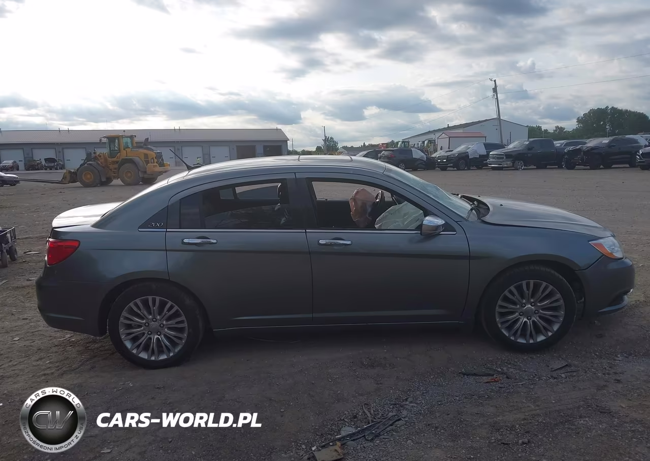 2012 Chrysler 200 Limited VIN:1C3CCBCG1CN122337 - 13