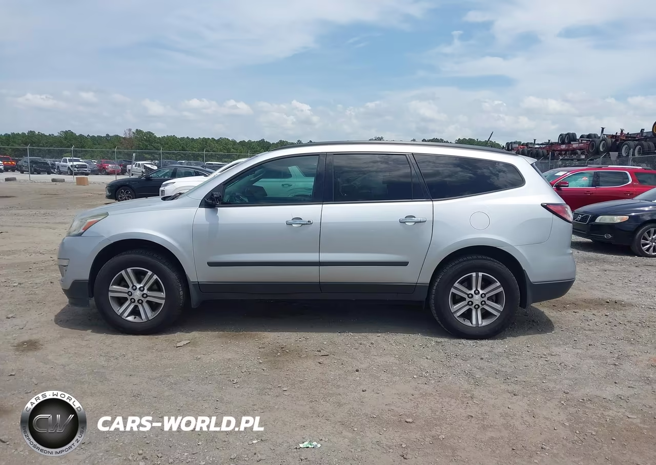 2017 Chevrolet Traverse Ls VIN:1GNKRFED9HJ204340 - 14