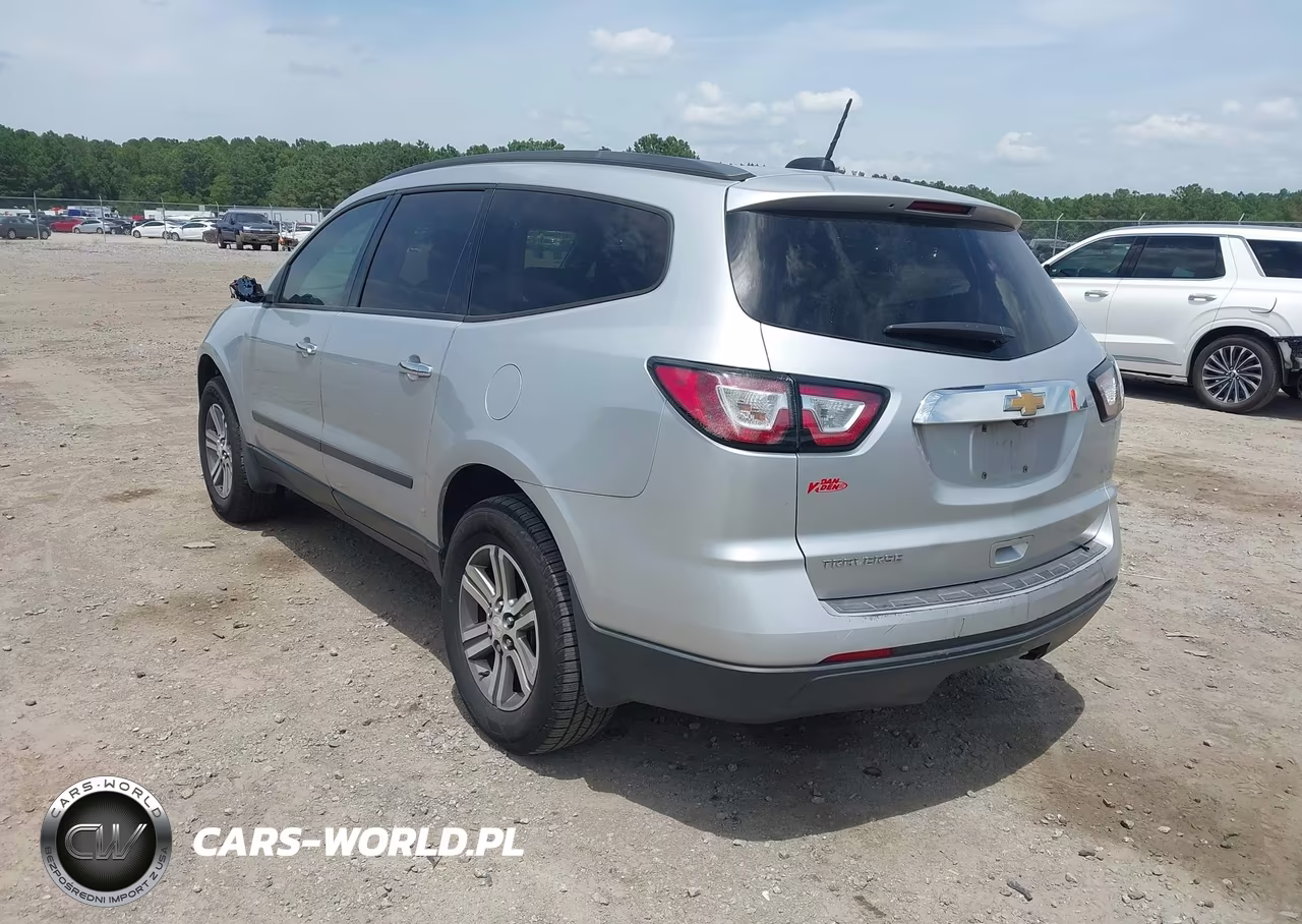 2017 Chevrolet Traverse Ls VIN:1GNKRFED9HJ204340 - 3
