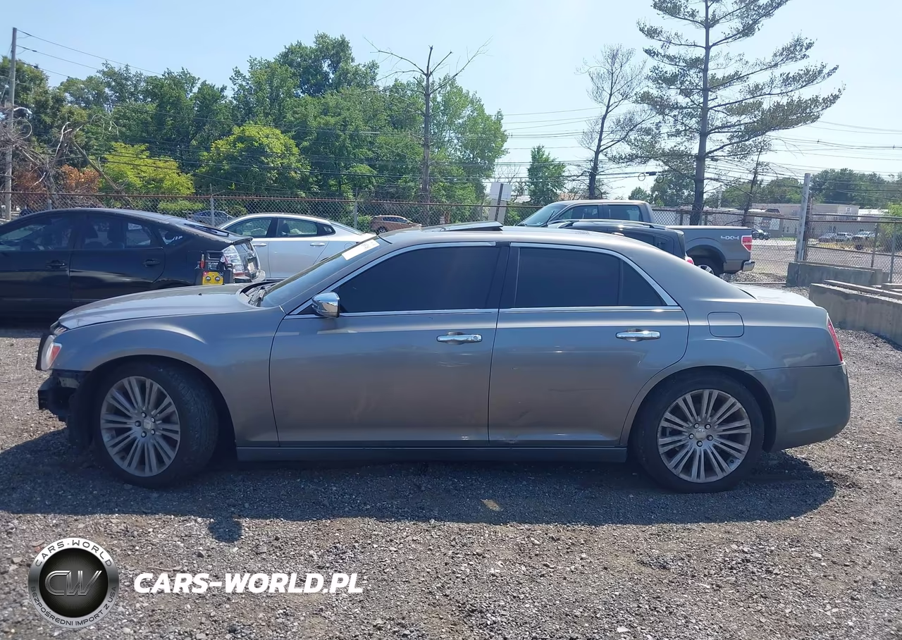 2011 Chrysler 300C VIN:2C3CA6CT8BH518184 - 14