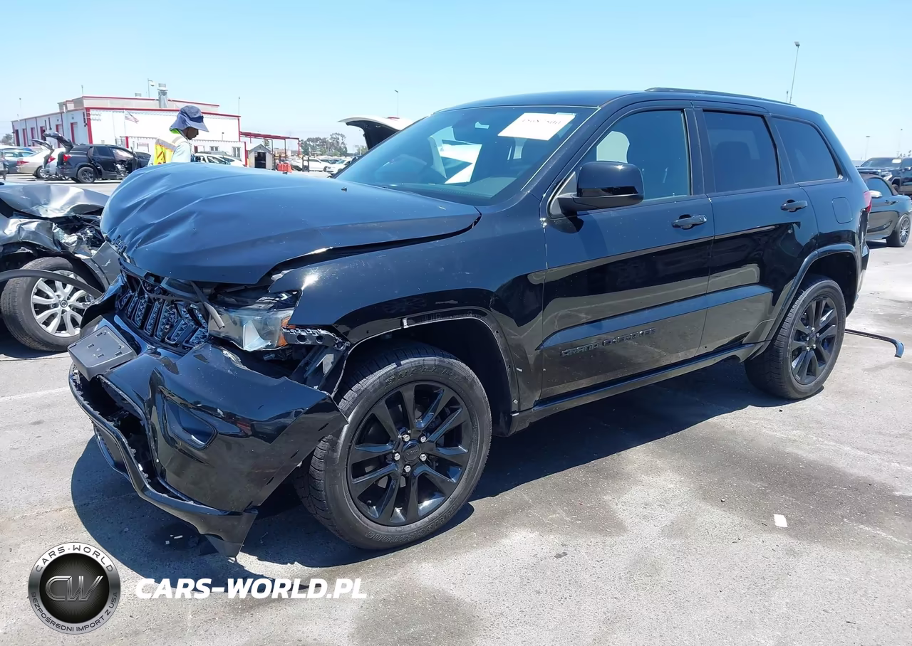 2017 Jeep Grand Cherokee Altitude VIN:1C4RJFAG6HC886385 - 2