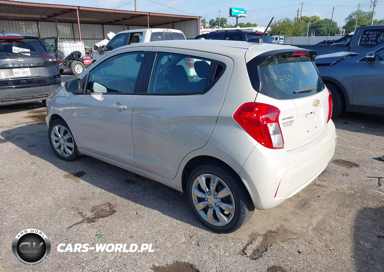 2019 Chevrolet Spark Ls Cvt VIN:KL8CB6SA5KC740282 - 3