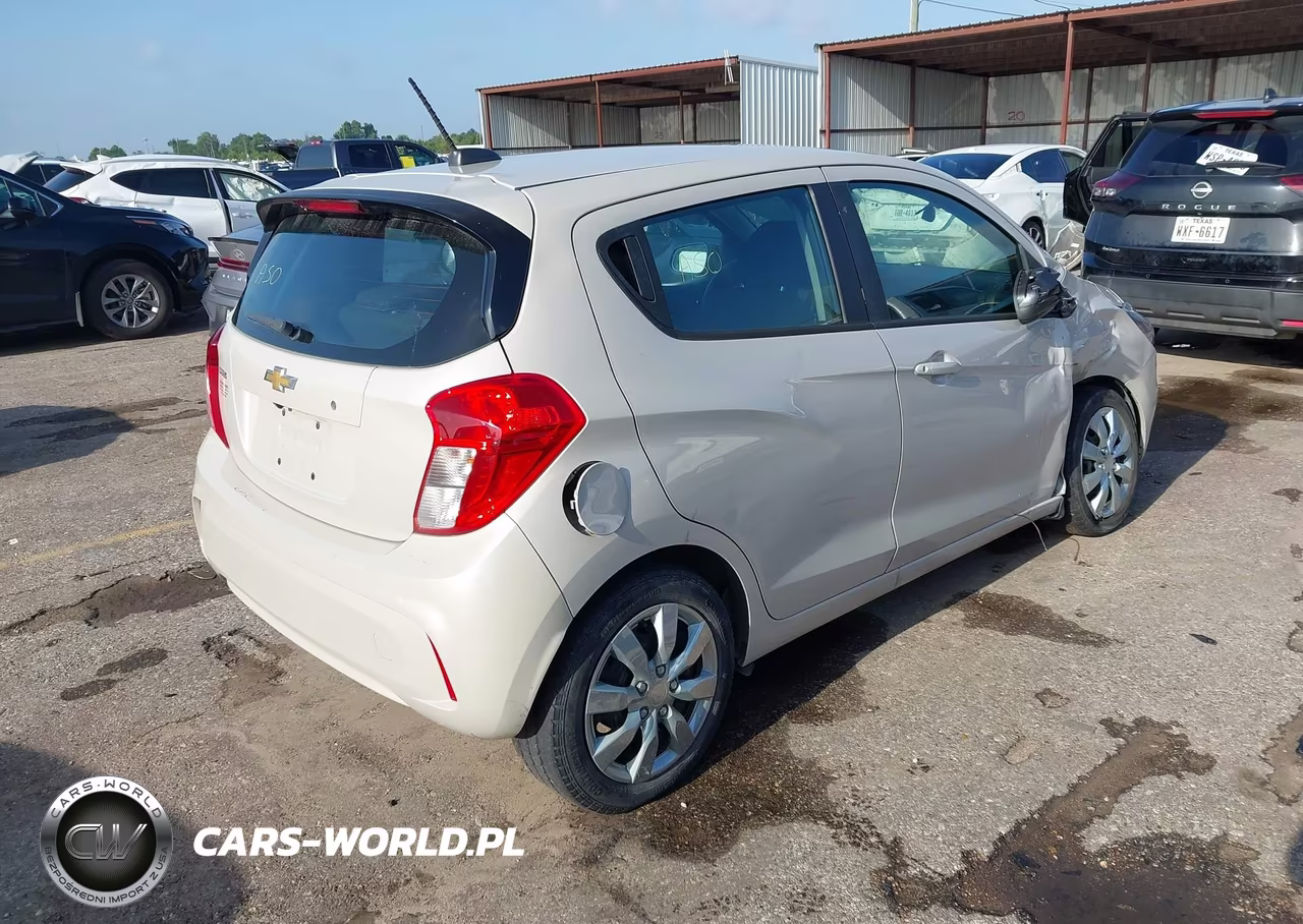 2019 Chevrolet Spark Ls Cvt VIN:KL8CB6SA5KC740282 - 4