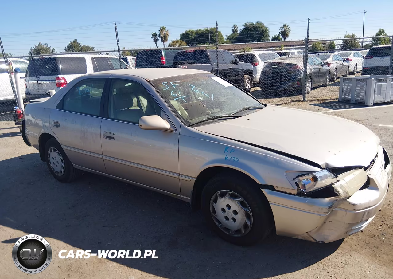 1997 Toyota Camry Le VIN:4T1BG22K2VU181368 - 13