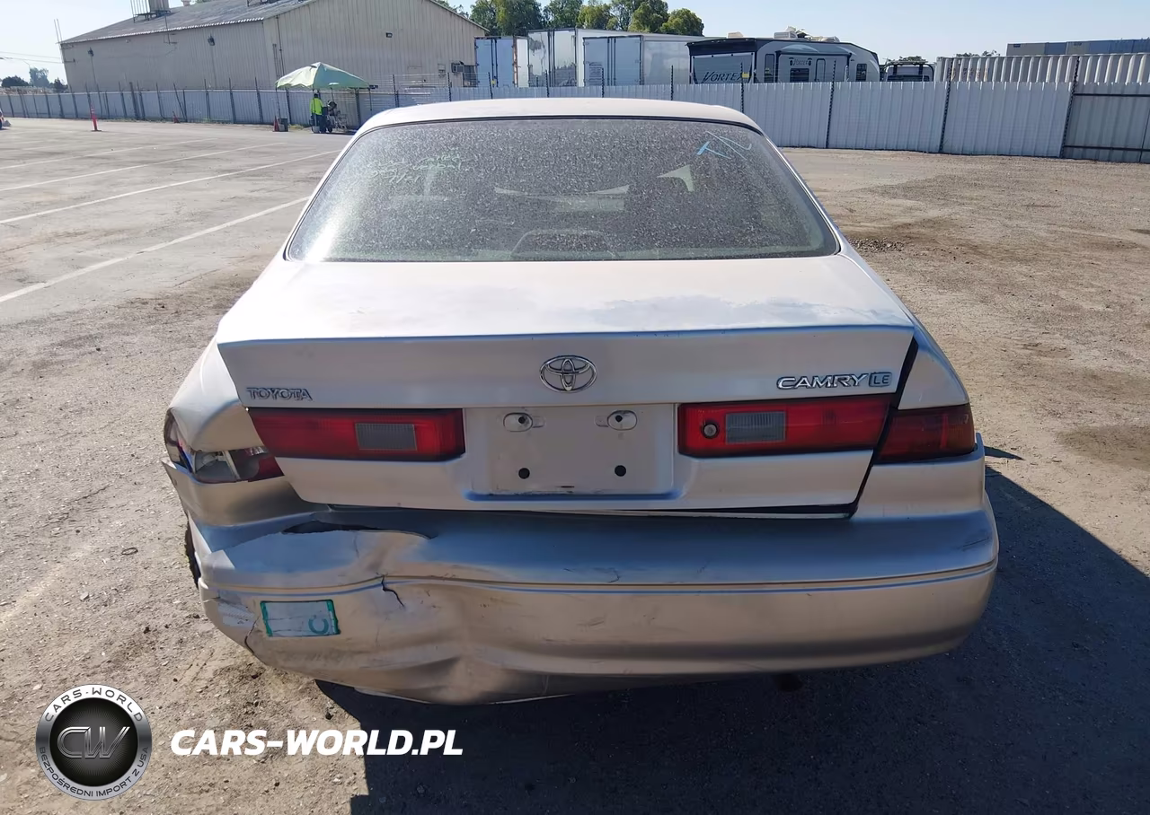 1997 Toyota Camry Le VIN:4T1BG22K2VU181368 - 16