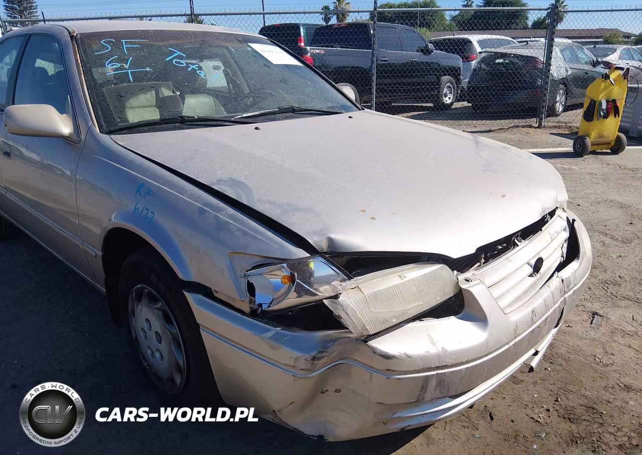 1997 Toyota Camry Le VIN:4T1BG22K2VU181368 - 19