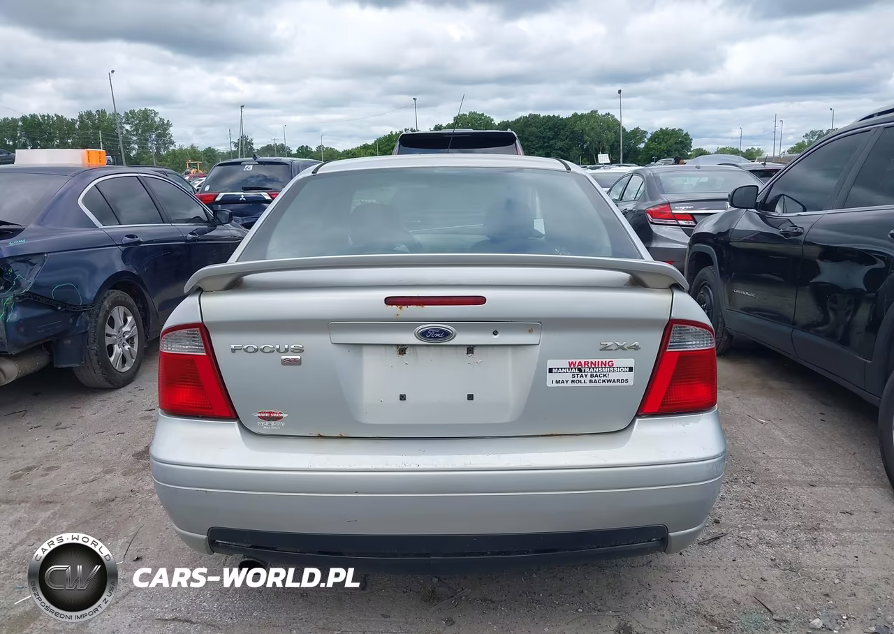 2005 Ford Focus Zx4 VIN:1FAFP38Z05W282385 - 17