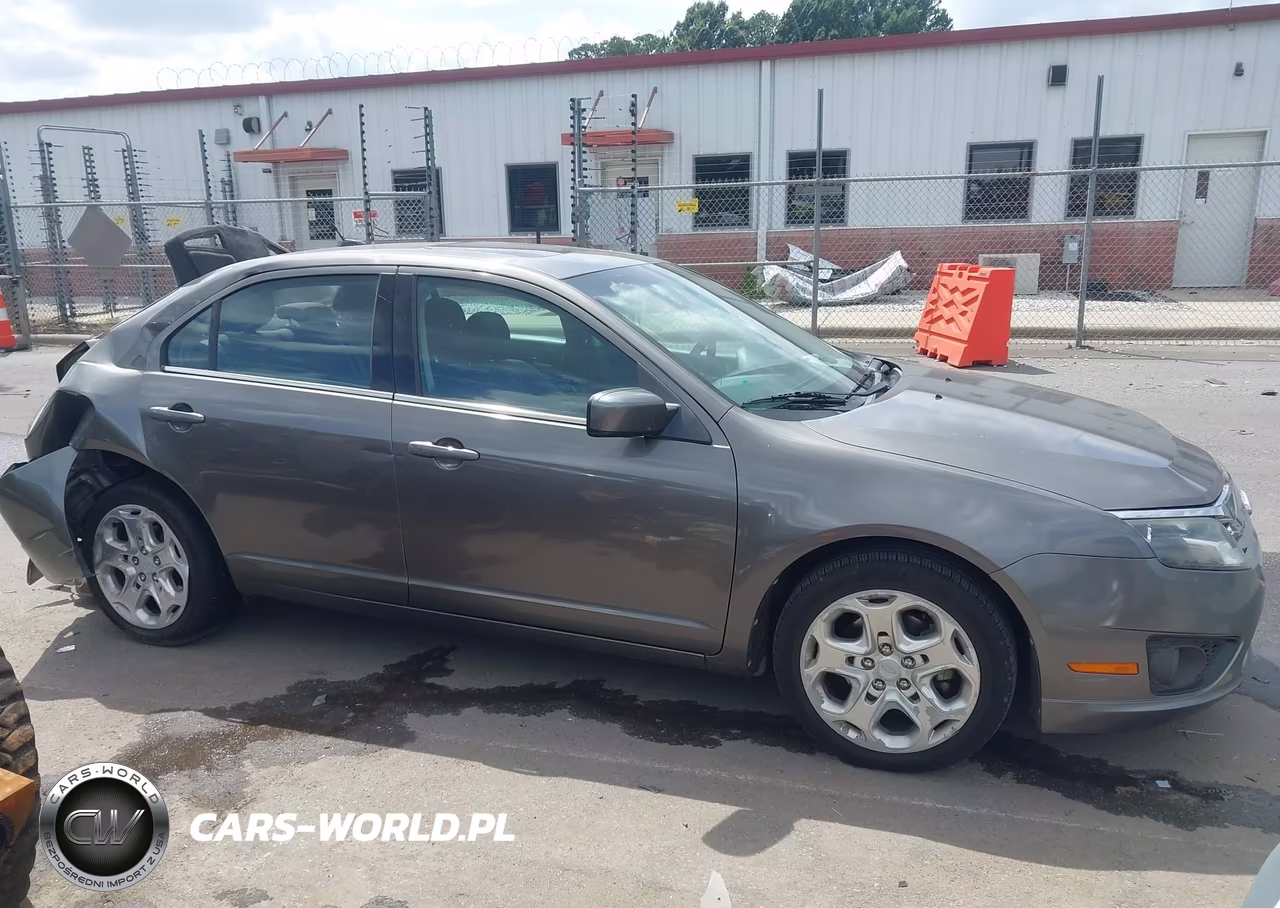 2011 Ford Fusion Se VIN:3FAHP0HA8BR318467 - 13