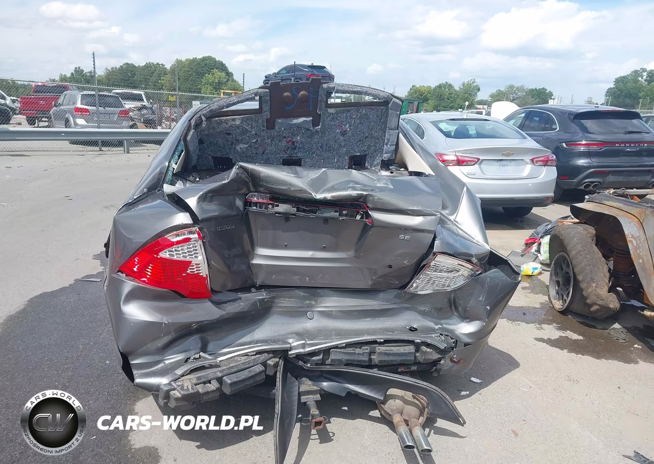 2011 Ford Fusion Se VIN:3FAHP0HA8BR318467 - 16