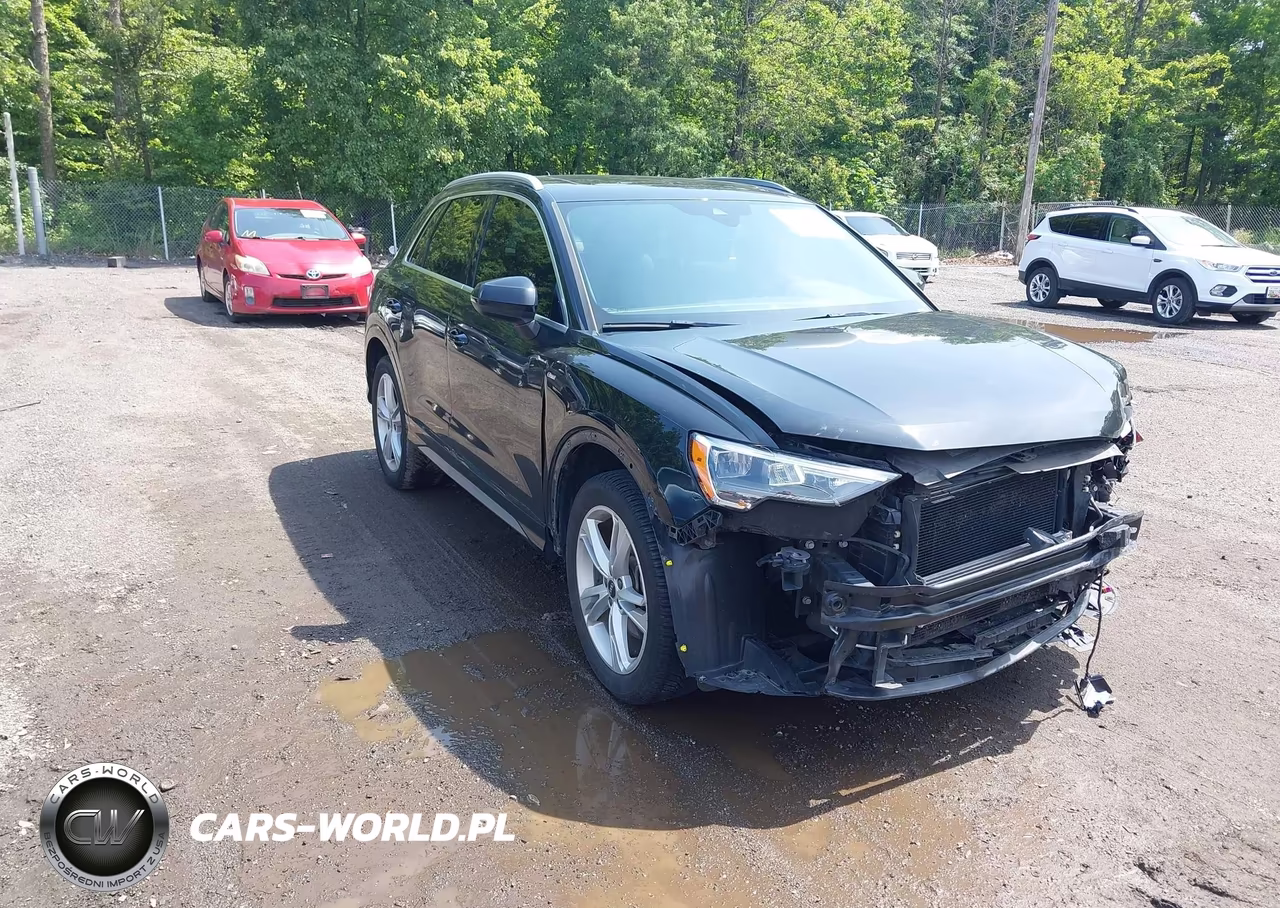 2022 Audi Q3 Premium 45 Tfsi S Line Quattro Tiptronic – zdjęcie 1 z 16