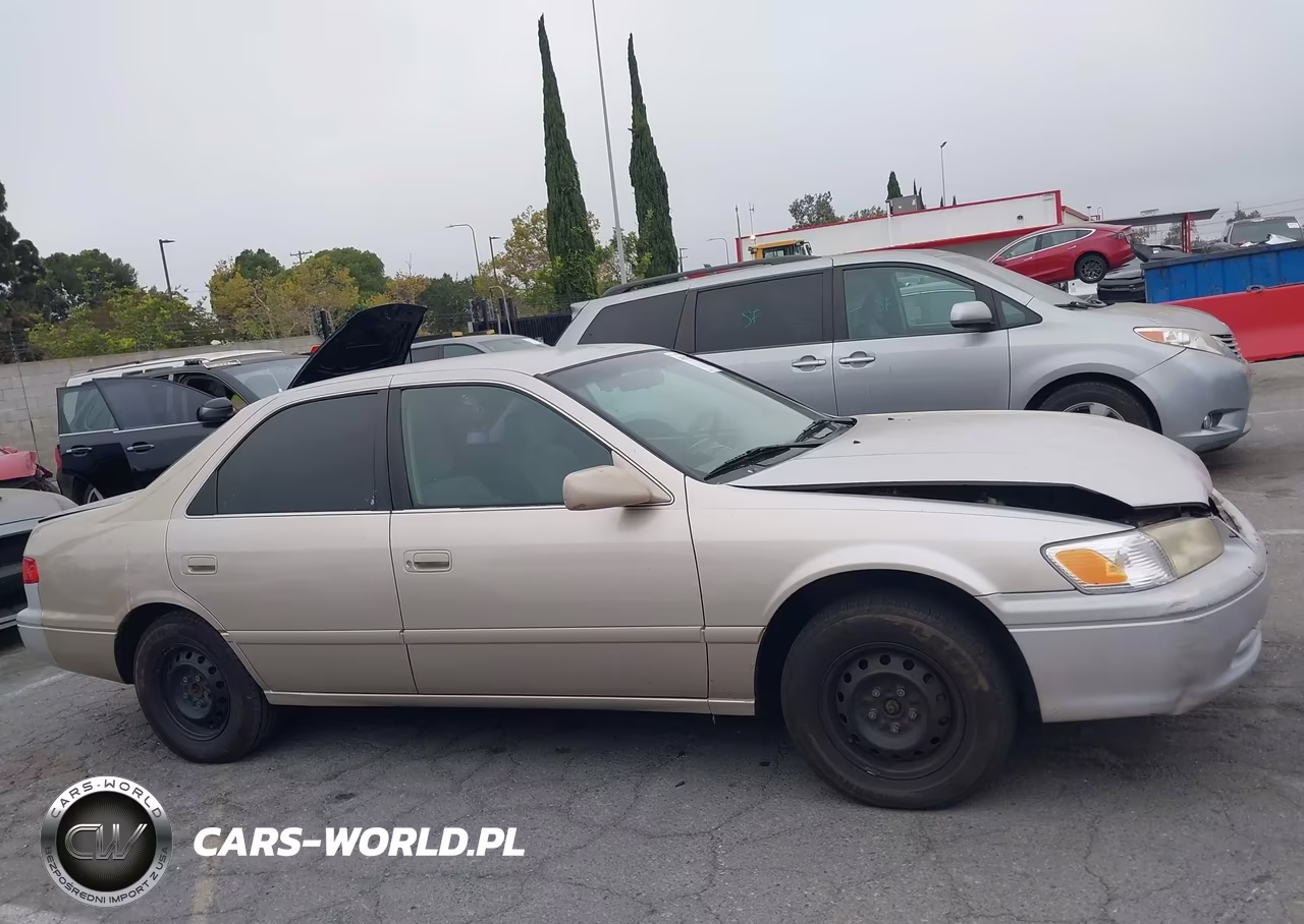 2000 Toyota Camry Ce VIN:4T1BG22K8YU993343 - 13