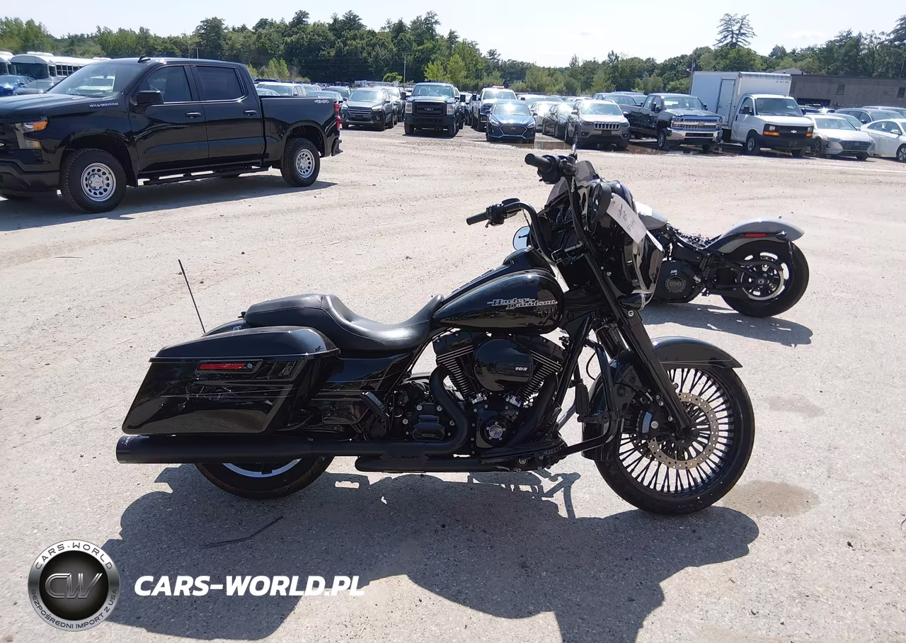 2016 Harley-Davidson Flhxs Street Glide Special VIN:1HD1KRM18GB672634 - 12
