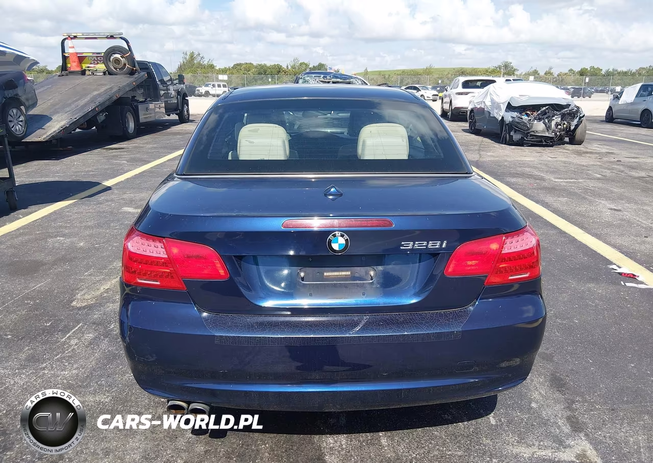 2011 BMW 328I VIN:WBADW3C53BE439706 - 16