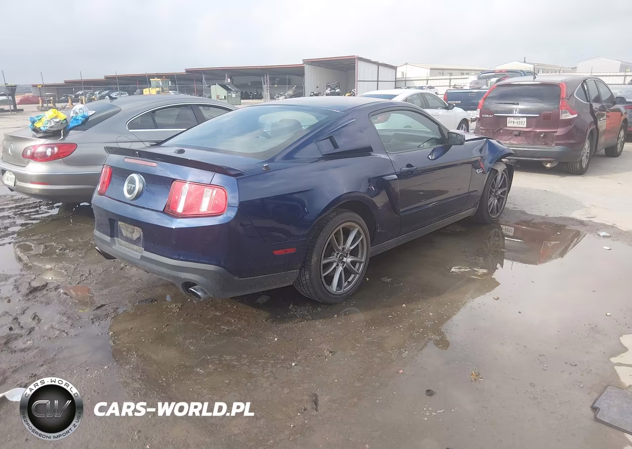 2012 Ford Mustang Gt Premium VIN:1ZVBP8CF7C5272410 - 4