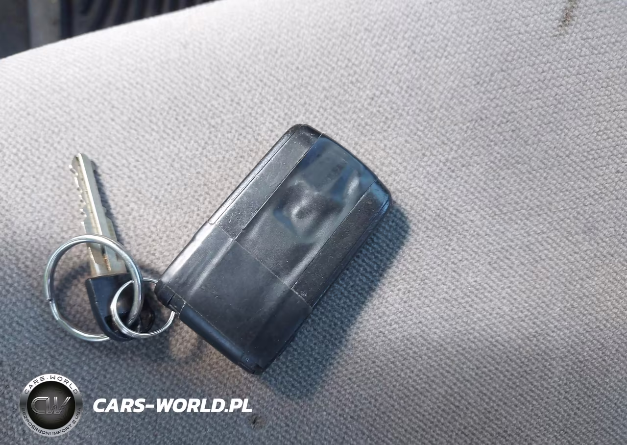 2008 Toyota Prius VIN:JTDKB20UX87802138 - 11