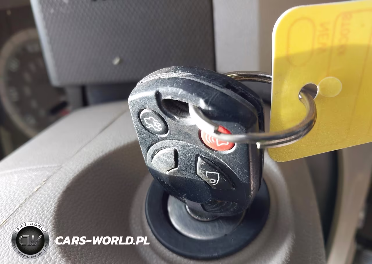 2009 Ford Escape Xls-Xls Manual VIN:1FMCU02759KA74880 - 11