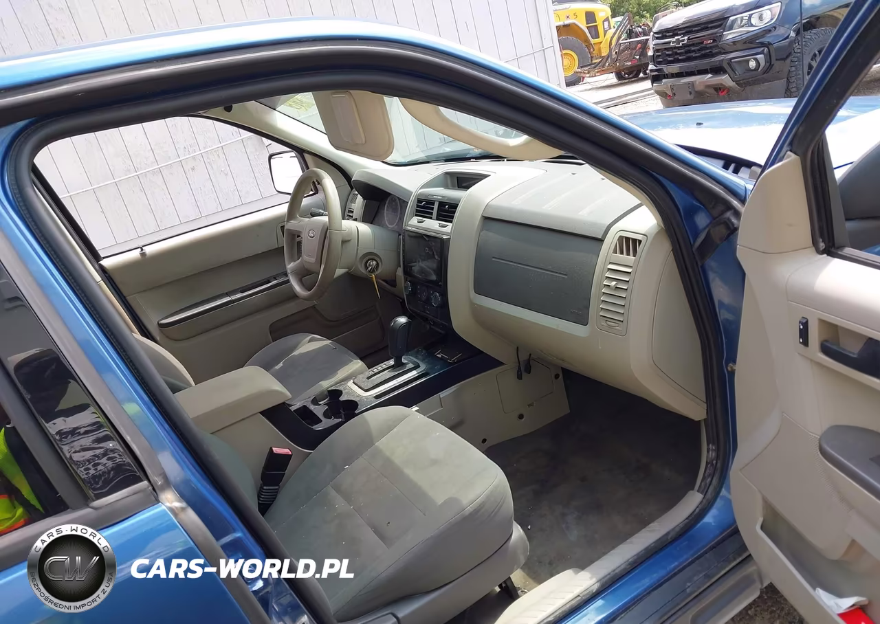 2009 Ford Escape Xls-Xls Manual VIN:1FMCU02759KA74880 - 5