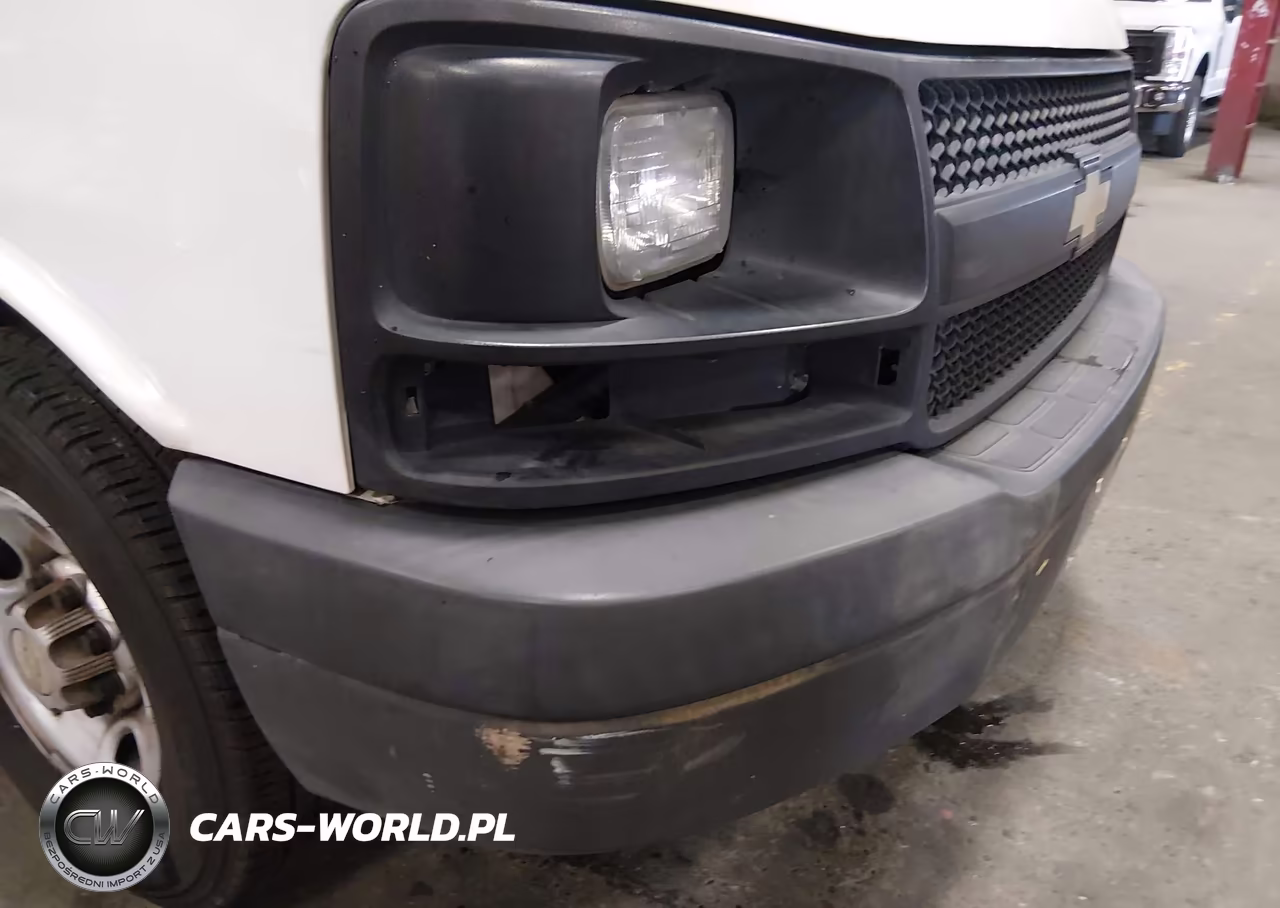 2014 Chevrolet Express 2500 Work Van VIN:1GCWGFCA1E1151590 - 12