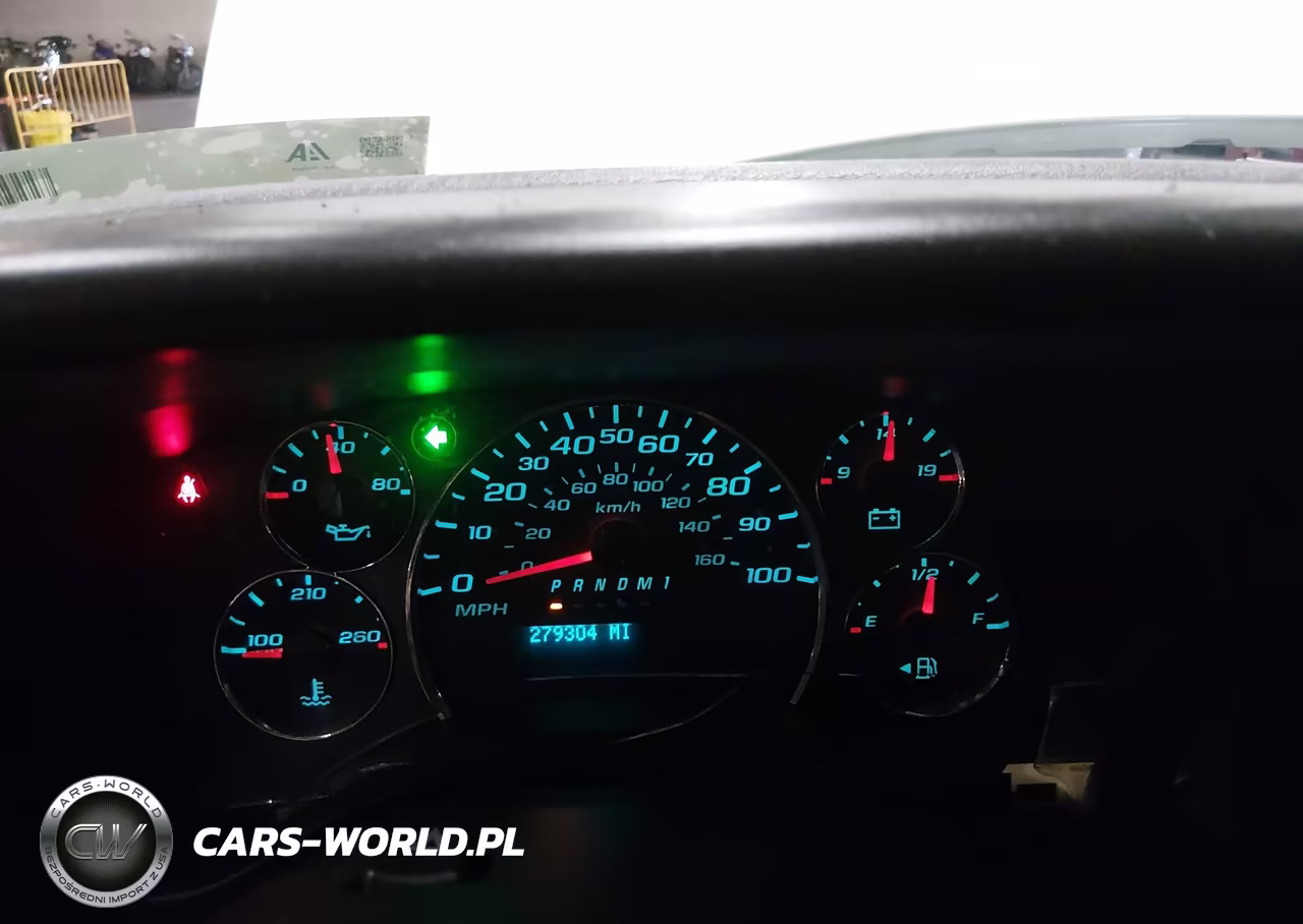 2014 Chevrolet Express 2500 Work Van VIN:1GCWGFCA1E1151590 - 7