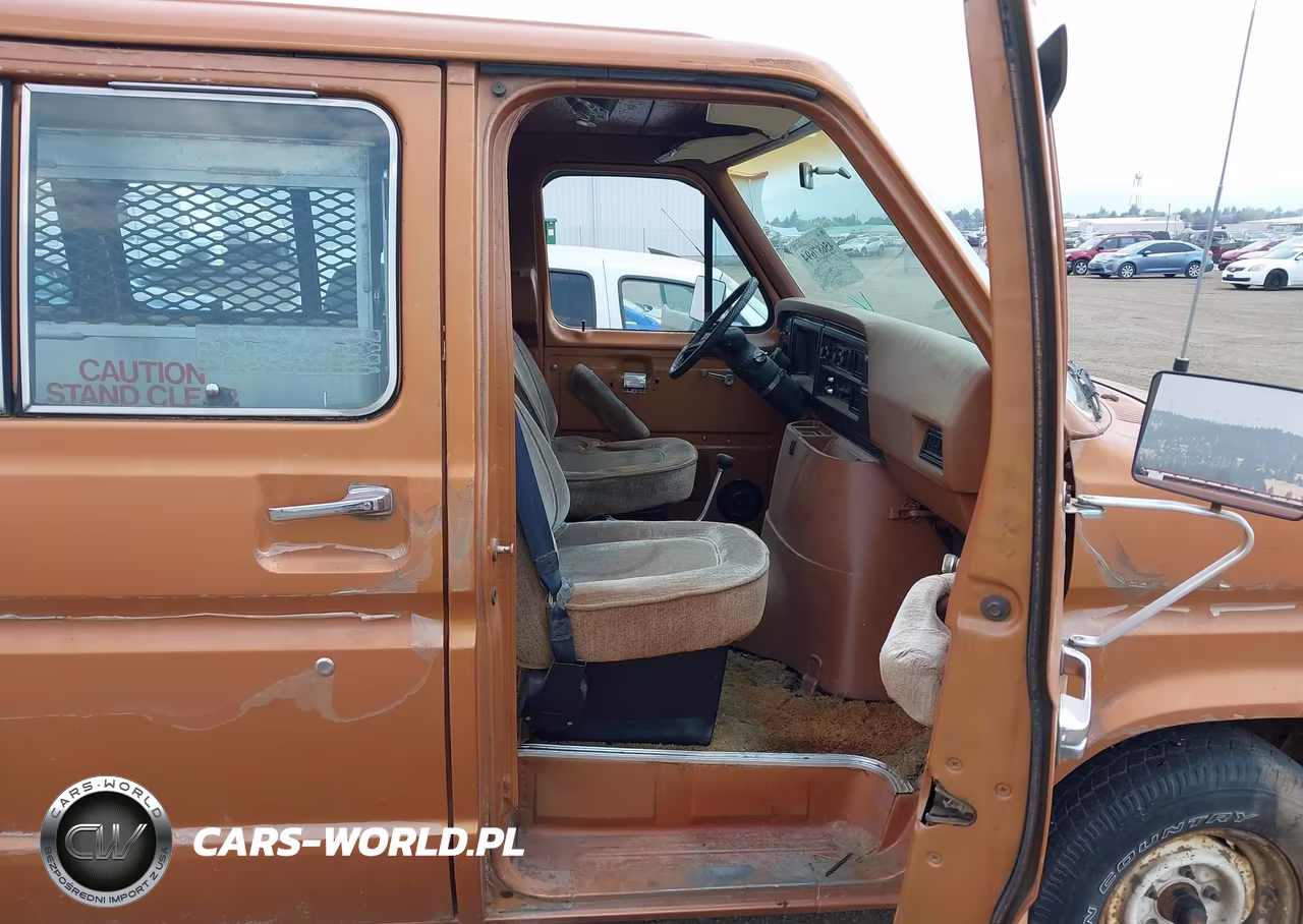 1981 Ford Econoline E150 VIN:1FMDE11E6BHB04625 - 5