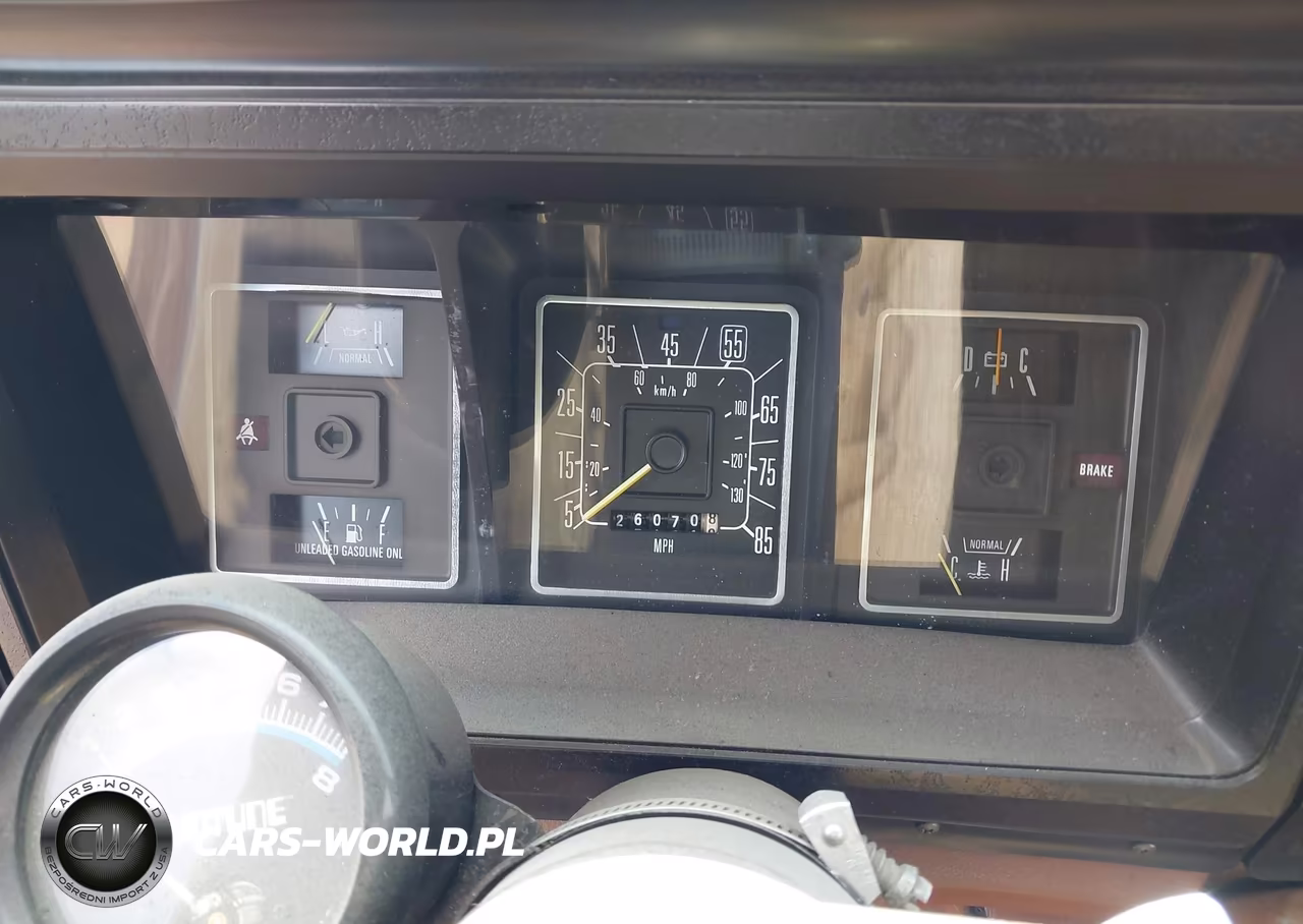 1981 Ford Econoline E150 VIN:1FMDE11E6BHB04625 - 7