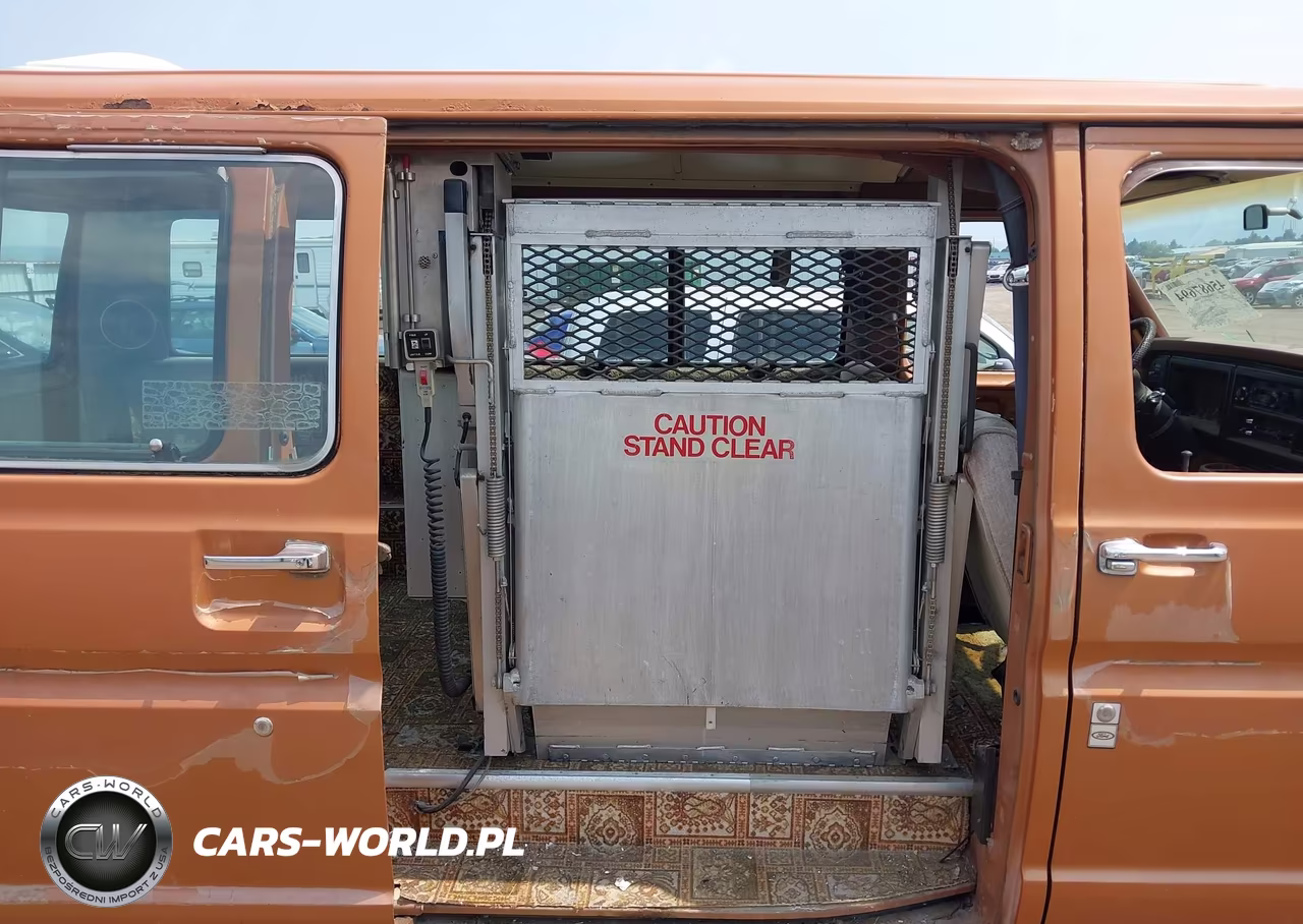 1981 Ford Econoline E150 VIN:1FMDE11E6BHB04625 - 8
