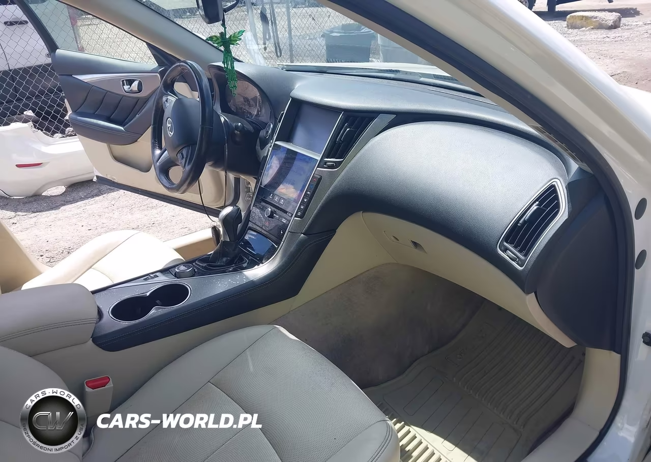 2015 Infiniti Q50 Premium VIN:JN1BV7AR0FM415873 - 5