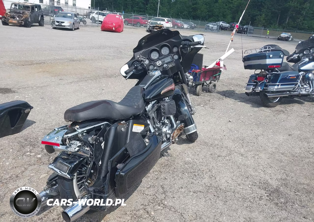 2005 Harley-Davidson Flhtci VIN:1HD1FFW135Y664869 - 4