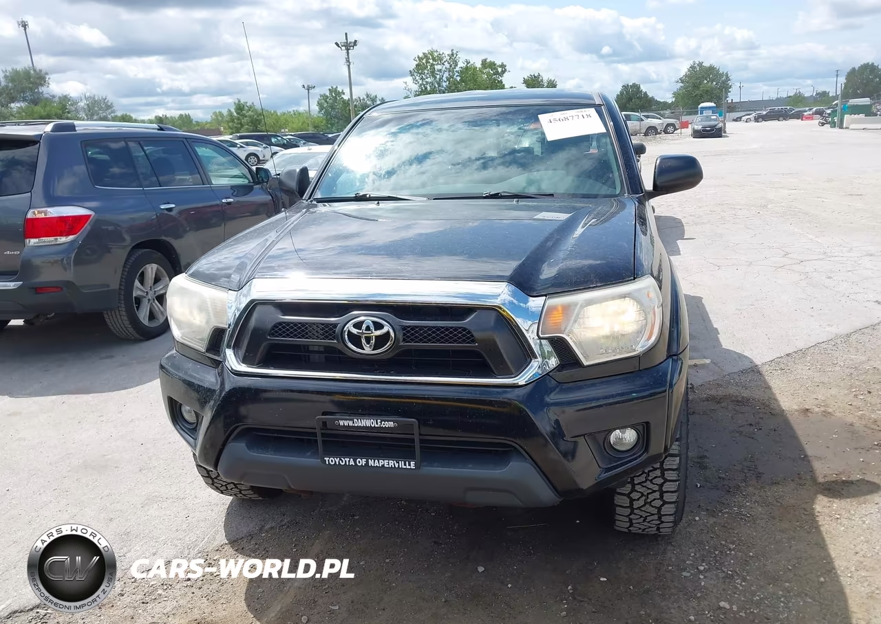 2012 Toyota Tacoma Base V6 VIN:5TFLU4EN9CX028758 - 13