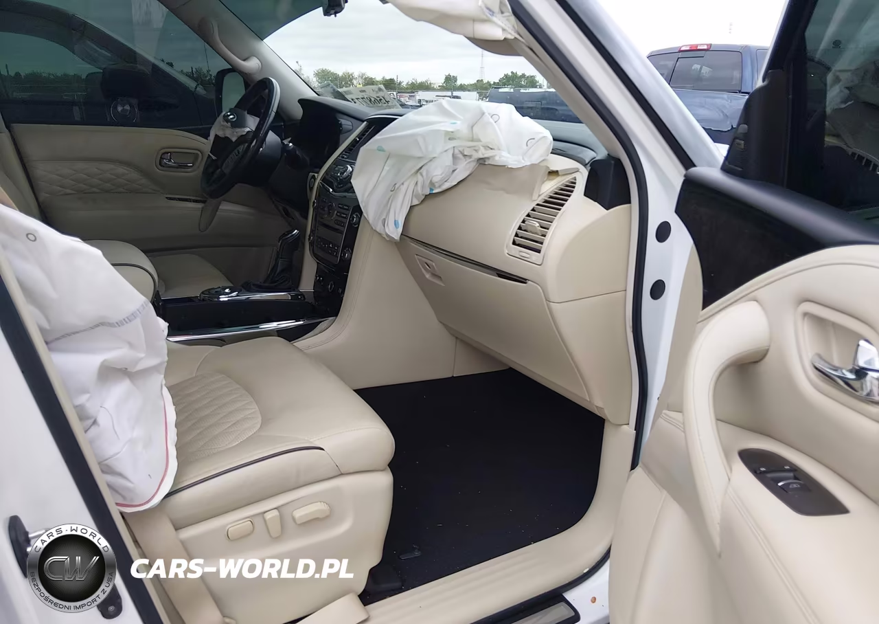 2018 Infiniti Qx80 VIN:JN8AZ2NF3J9661185 - 5