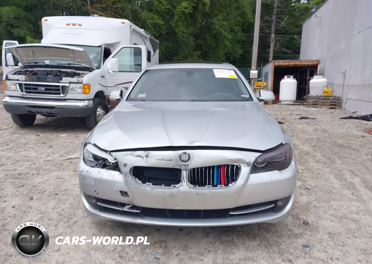 2013 BMW 528I xDrive VIN:WBAXH5C55DDW15621 - 12