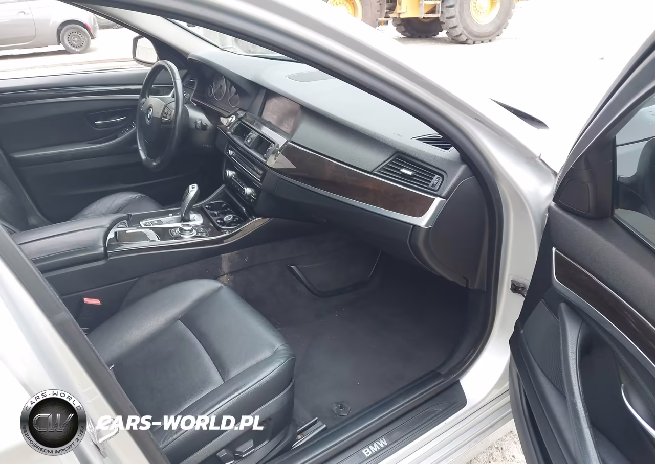 2013 BMW 528I xDrive VIN:WBAXH5C55DDW15621 - 5