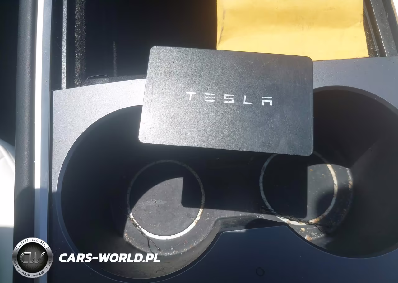 2024 Tesla Model Y Long Range Dual Motor All-Wheel Drive VIN:7SAYGDEE5RA227354 - 11
