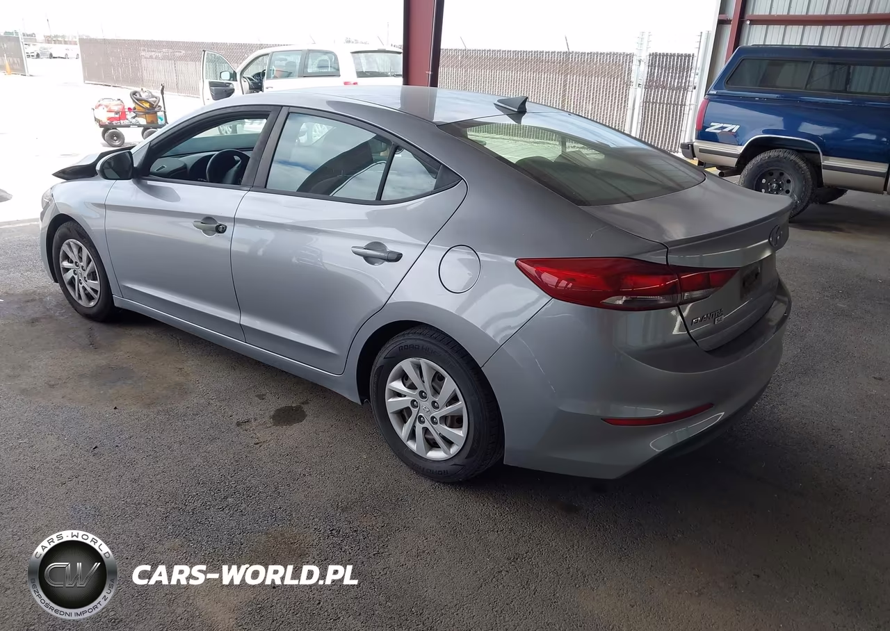 2017 Hyundai Elantra Se VIN:5NPD74LF1HH079830 - 3
