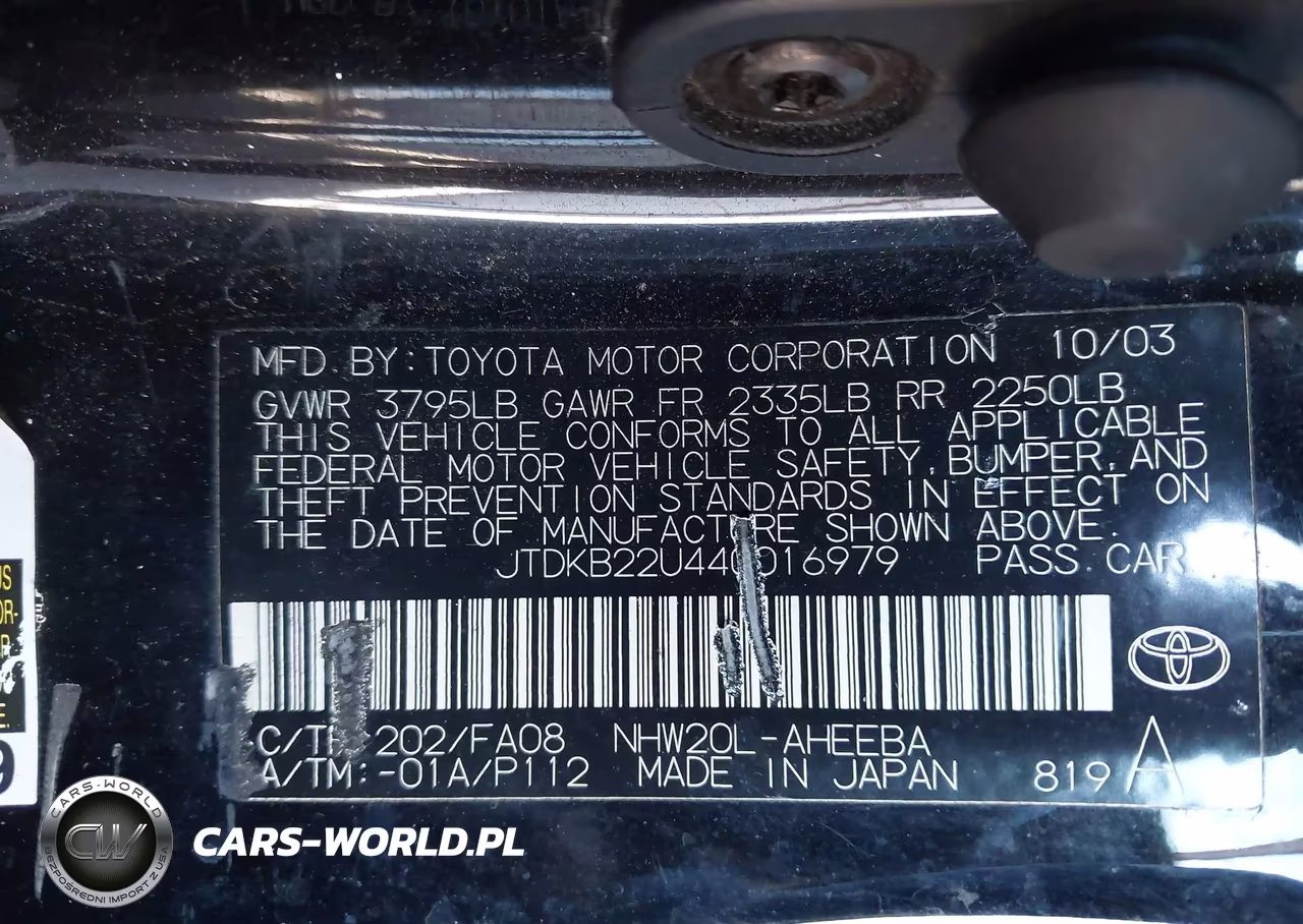 2004 Toyota Prius VIN:JTDKB22U440016979 - 9