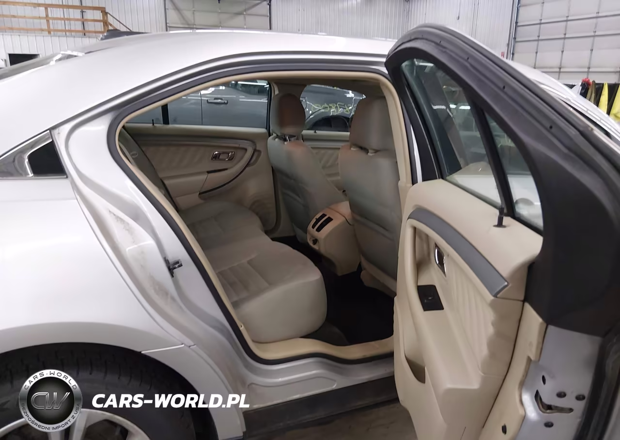 2016 Ford Taurus Se VIN:1FAHP2D80GG138171 - 8