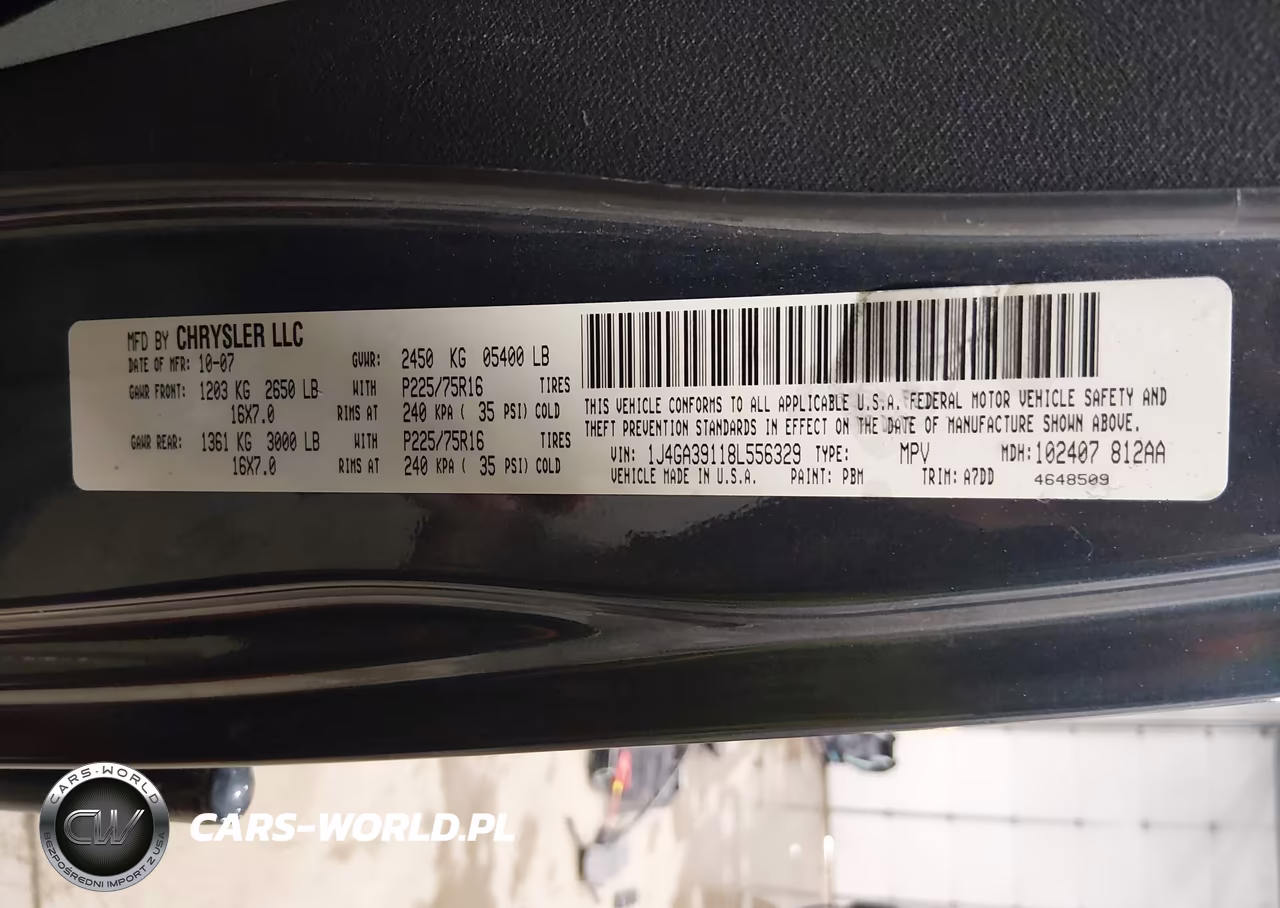 2008 Jeep Wrangler Unlimited X VIN:1J4GA39118L556329 - 9