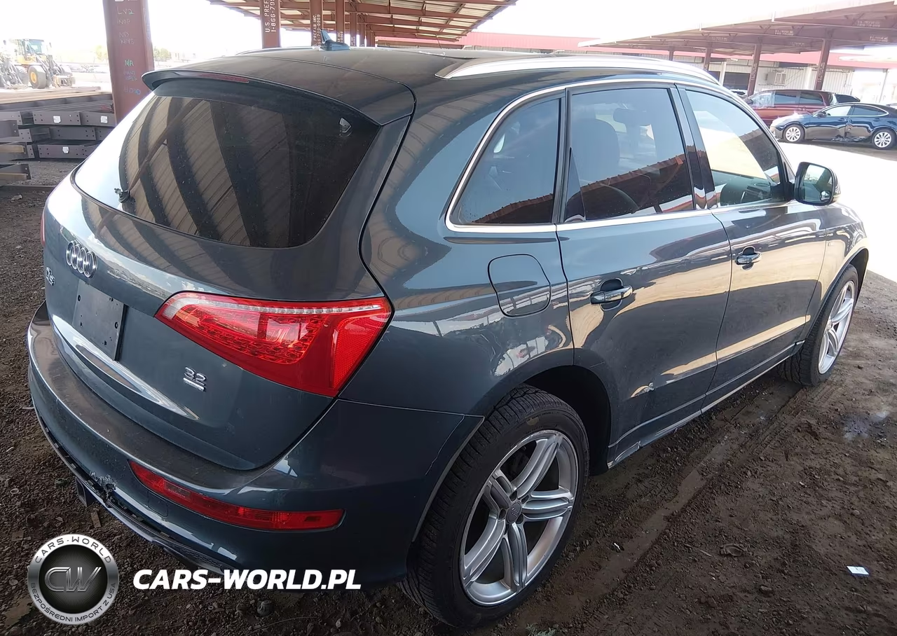 2010 Audi Q5 3.2 Premium VIN:WA1WKAFP9AA071962 - 4