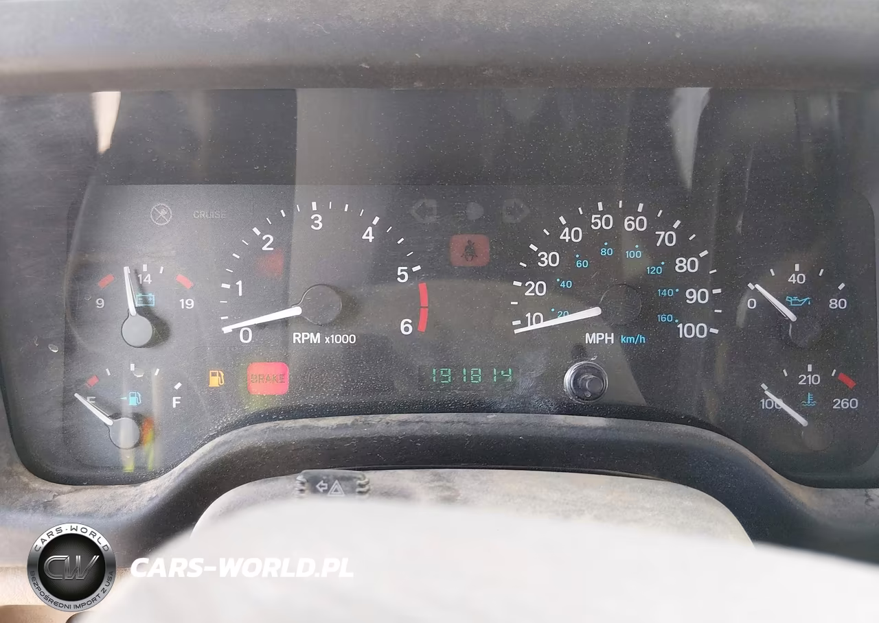 2000 Jeep Wrangler Sahara VIN:1J4FA59S8YP732771 - 7