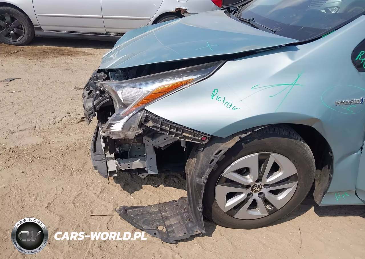 2017 Toyota Prius Two VIN:JTDKBRFU1H3576790 - 18