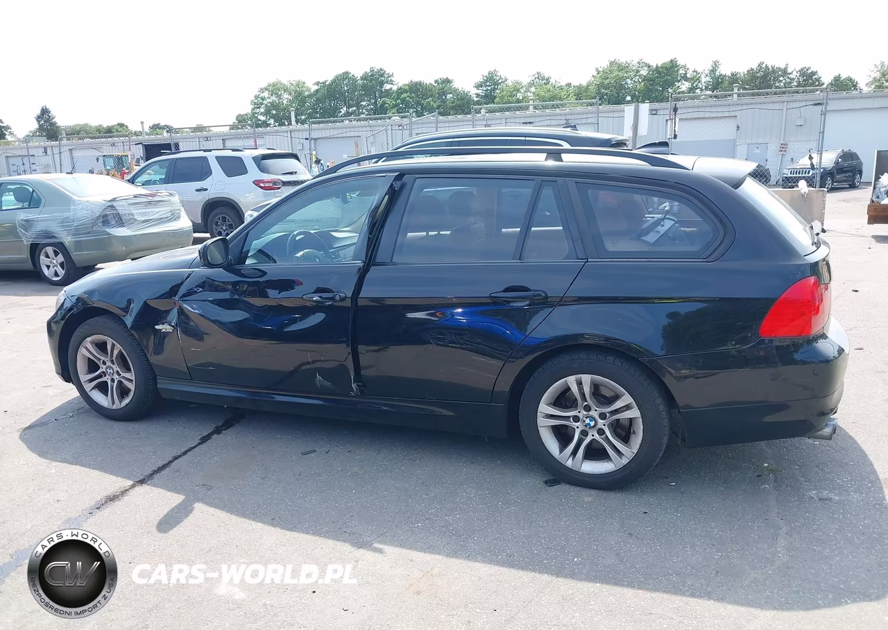 2009 BMW 328I xDrive VIN:WBAUU33599A540496 - 14