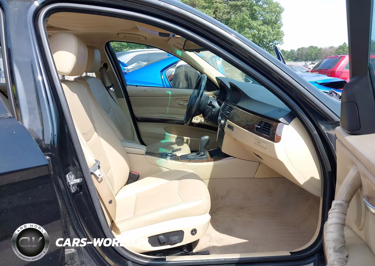 2009 BMW 328I xDrive VIN:WBAUU33599A540496 - 5