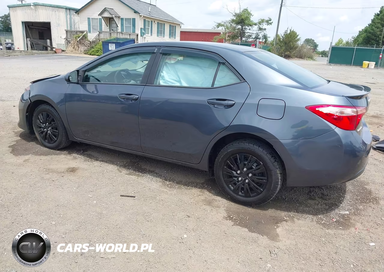 2017 Toyota Corolla Le Eco VIN:2T1BPRHE1HC777071 - 3
